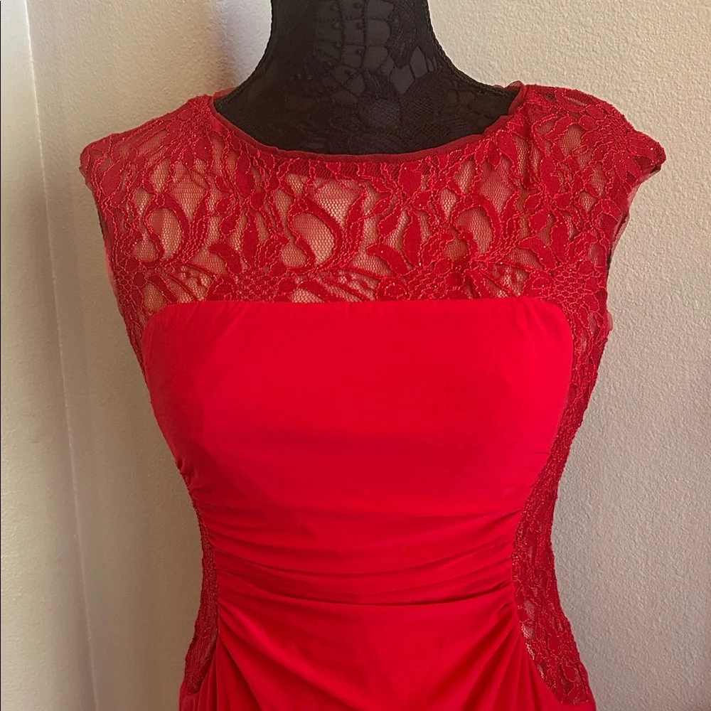 R&M Richards Red Lace Mini Dress - Picture 2 of 12